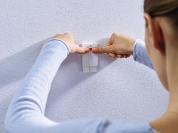 TESA 2X KLEVENDE SPIJKER VERSTELBAAR